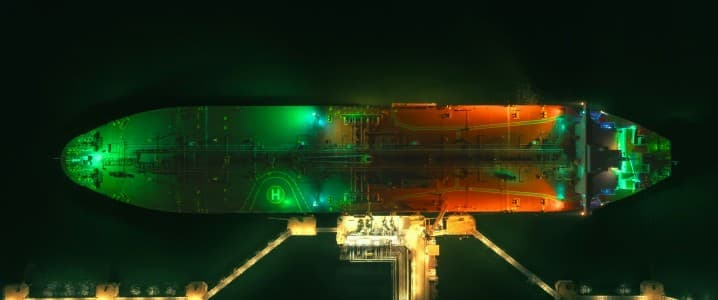 ‏Siêu tàu chở dầu Nga neo gần Trung Quốc: Tín hiệu nhu cầu yếu?‏