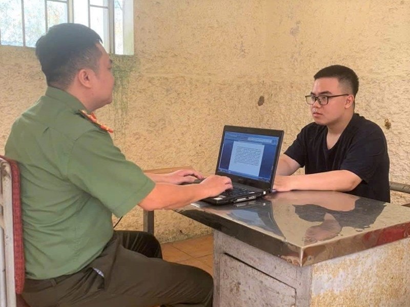 Tạm giam Hacker ăn cắp hàng triệu thông tin cá nhân trên Cổng dịch vụ công