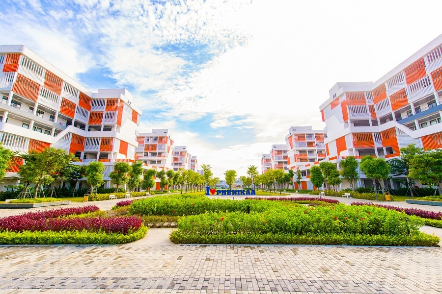 Hàng tỉ đồng học bổng đổ về thu hút sĩ tử tài năng 2025