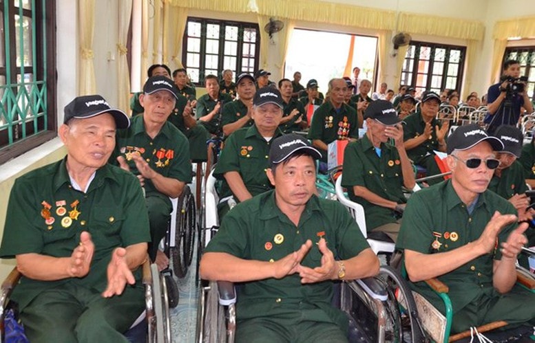 Trình Chủ tịch nước tặng quà gần 1,6 triệu người có công dịp 27/7