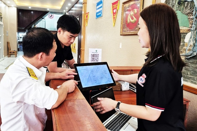 Khẩn trương triển khai hóa đơn điện tử từ máy tính tiền, hỗ trợ người nộp thuế kể cả ngày nghỉ