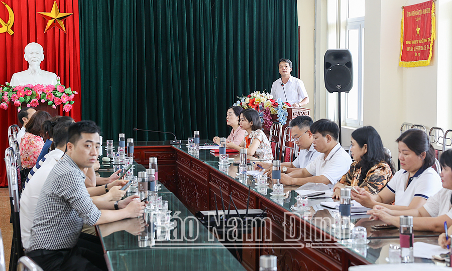 Báo Nam Định phát động cuộc thi ảnh 'Khoảnh khắc người làm báo'