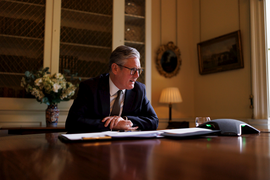 Vương quốc Anh mở rộng hạm đội tàu ngầm hạt nhân để 'sẵn sàng chiến đấu'