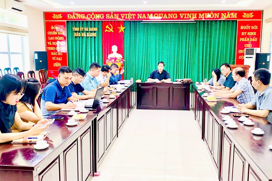 Hà Giang lựa chọn 55 tác phẩm báo chí xuất sắc đoạt Giải Báo chí tỉnh