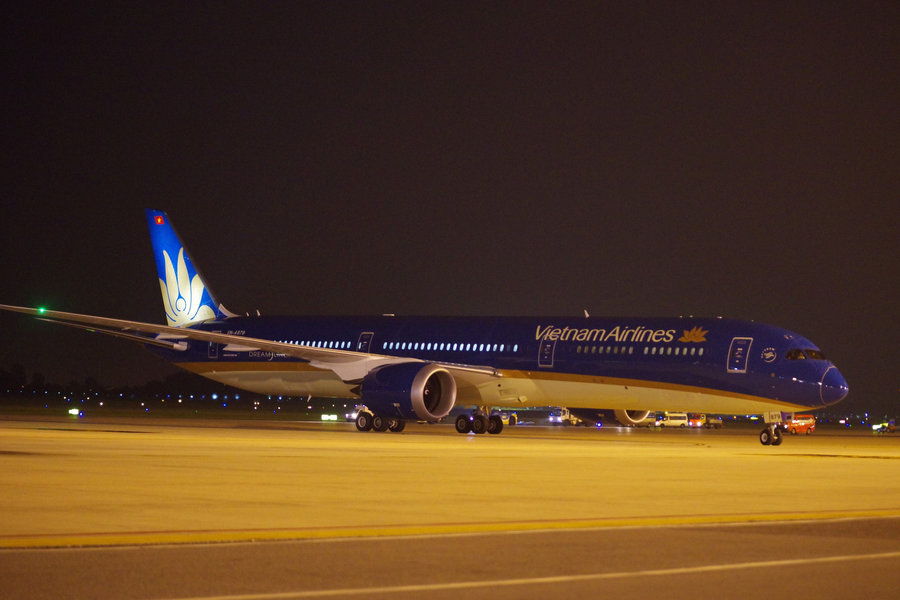 Tăng cường các chuyến bay đêm đi/đến cảng hàng không Phù Cát