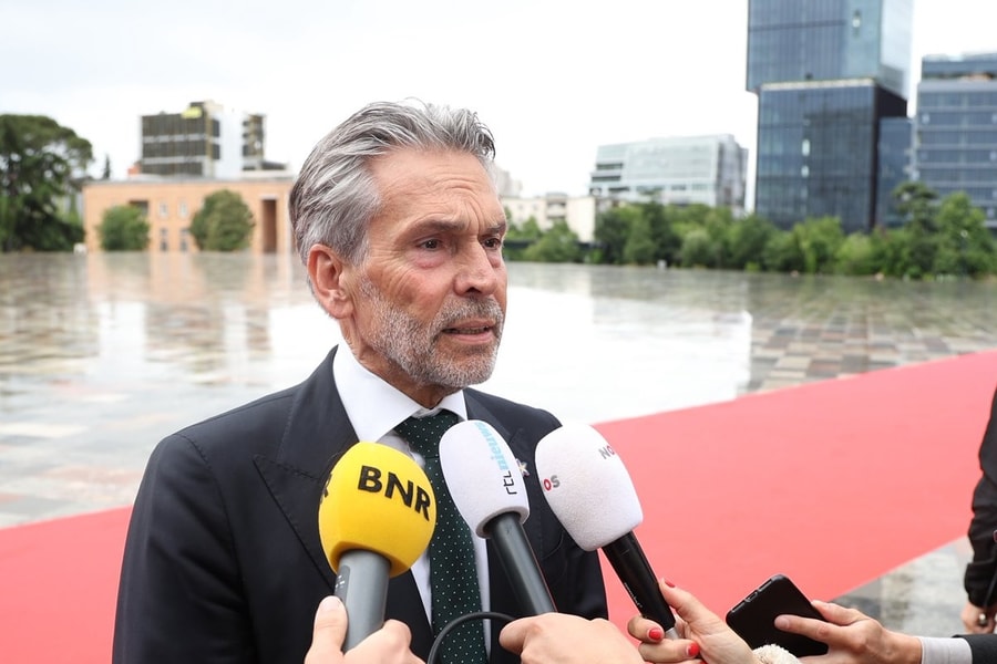 Thủ tướng Hà Lan tuyên bố sẽ từ chức và kêu gọi bầu cử sớm