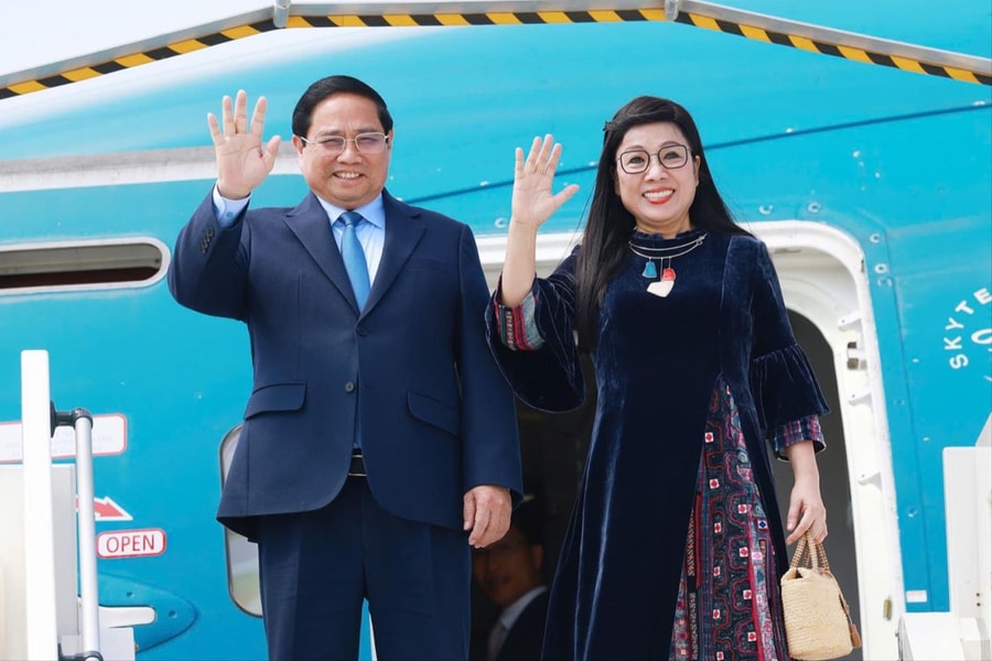 Thủ tướng Phạm Minh Chính bắt đầu chuyến công tác tại Pháp, đồng chủ trì Thượng đỉnh đồng bằng thế giới