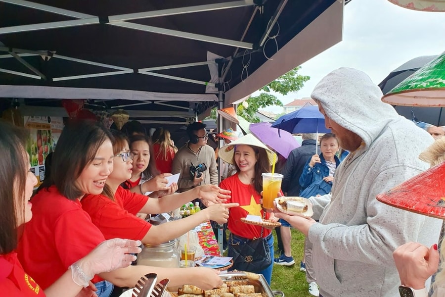 Ẩm thực Việt Nam lan tỏa tại lễ hội văn hóa ẩm thực quốc tế Praha 2025