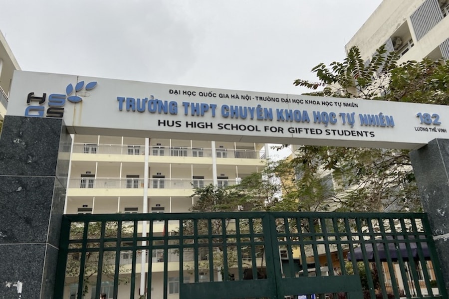 Trường THPT chuyên Khoa học Tự nhiên công bố điểm chuẩn vào lớp 10