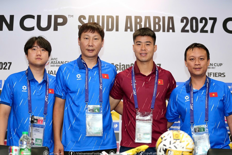 Điểm tin thể thao 9/6: HLV Kim Sang Sik đặt niềm tin vào các học trò, MU nhận tin vui của Sancho