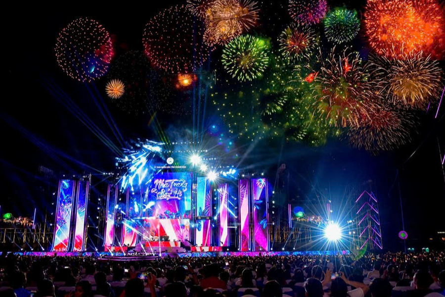 Nam A Bank “say Hi ” Nha Trang cùng Lễ hội Văn hóa - Du lịch biển Nha Trang 2025