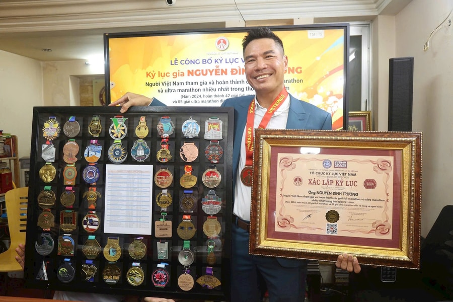 VĐV Nguyễn Đình Trường lập kỷ lục hoàn thành 42 giải marathon và 5 giải ultra marathon trong một năm