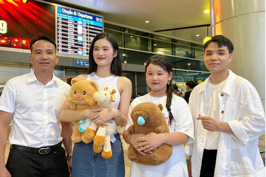 Bị đồn rạn nứt tình cảm với bạn trai, Hoa hậu Ý Nhi nói gì?