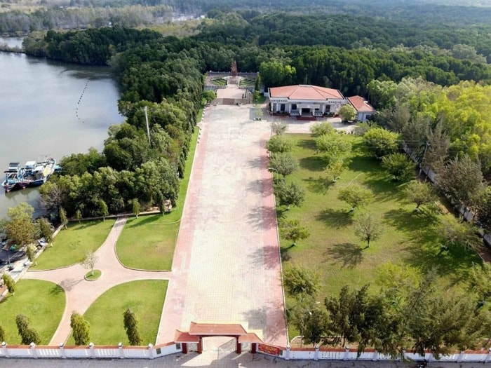 Bà Rịa - Vũng Tàu đón bằng xếp hạng Di tích quốc gia đặc biệt bến Lộc An