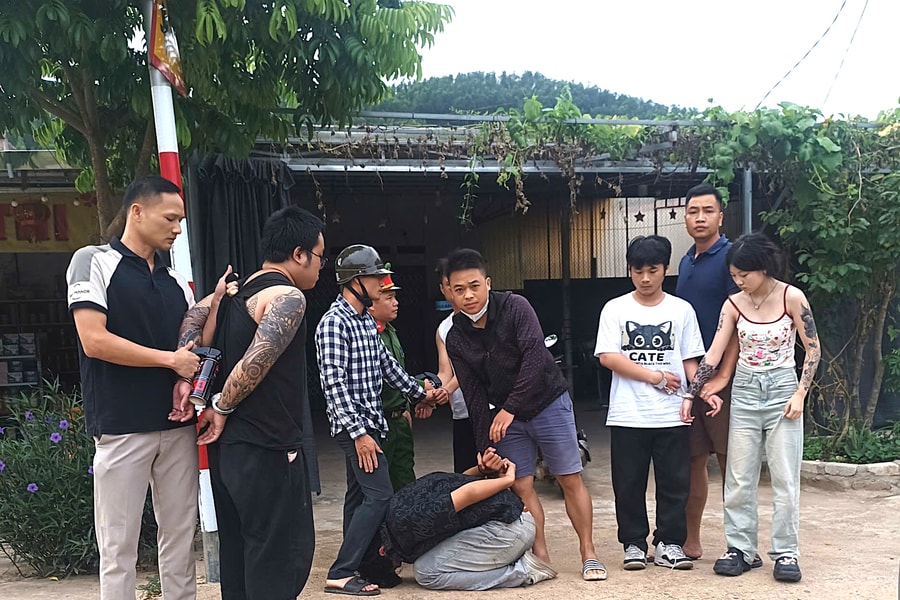 Thanh Hoá: Truy bắt 4 người nước ngoài cướp xe ô tô