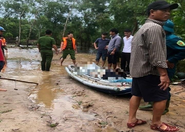 Hai anh em ruột ở Huế bị đuối nước khi đi thả lưới bắt cá gần nhà