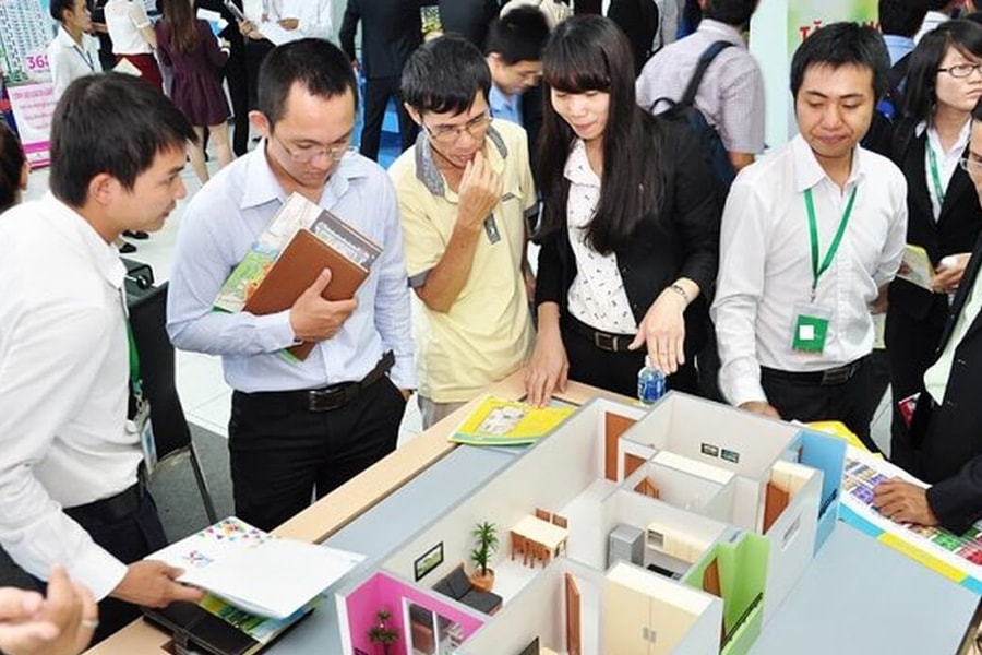 Nhiều dự án 'bung hàng' khiến nhu cầu nhân lực ngành bất động sản tăng đột biến