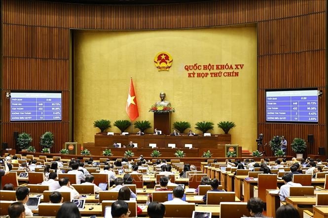 Quốc hội sẽ thông qua 8 luật, 3 nghị quyết và chất vấn 2 lĩnh vực nóng trong tuần tới