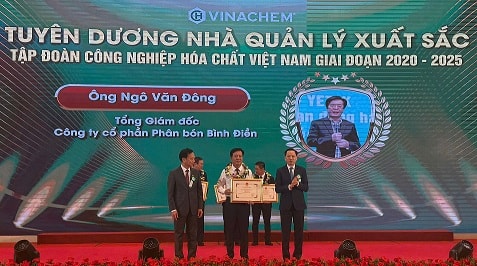 Tổng Giám đốc Phân bón Bình Điền được Vinachem vinh danh nhà lãnh đạo xuất sắc