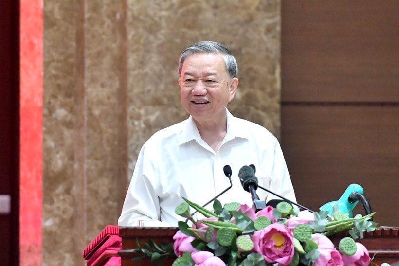 Tổng Bí thư Tô Lâm: Hà Nội cần xác lập bản sắc kinh tế mới dựa trên tri thức, công nghệ và đổi mới sáng tạo