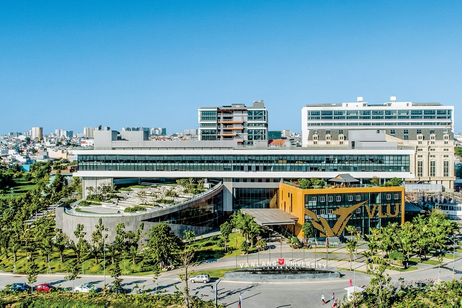 ĐH Văn Lang công bố học bổng hơn 70 tỷ đồng cho tân sinh viên