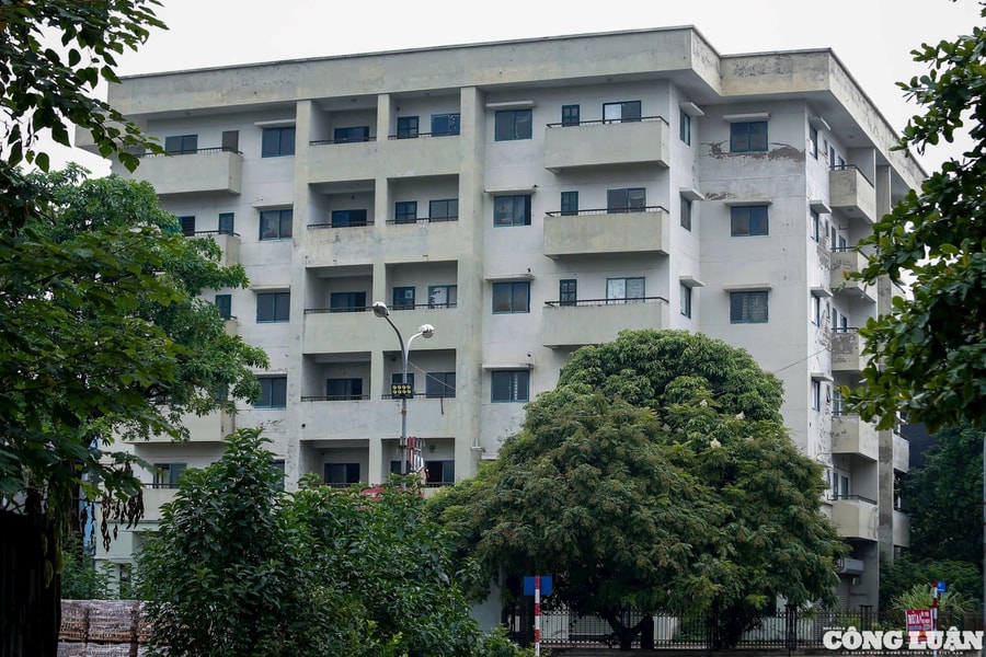 Khu tái định cư Kiều Mai xuống cấp, nhiều hạng mục bị bỏ hoang