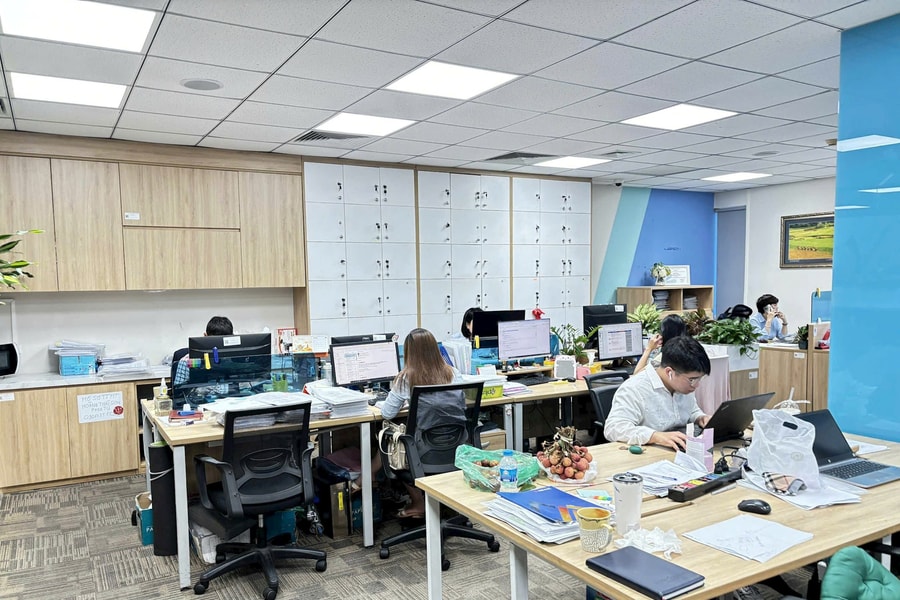 Dân văn phòng dễ mắc các bệnh xương khớp