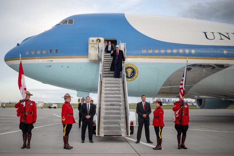 Ông Trump kêu gọi sơ tán ngay lập tức khỏi Tehran, sớm rời hội nghị G7