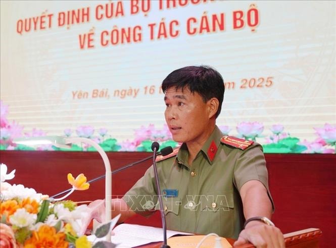 Công bố quyết định của Bộ trưởng Bộ Công an về công tác cán bộ tại Công an tỉnh Yên Bái
