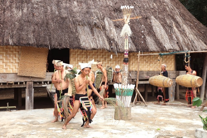 Hỗ trợ bảo tồn, phục hồi văn hóa phi vật thể của các dân tộc thiểu số