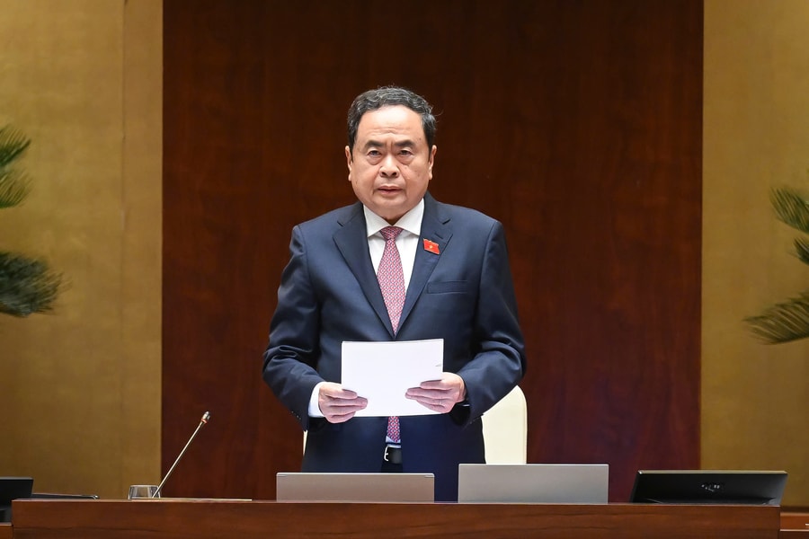 Chủ tịch Quốc hội: Cần xóa bỏ thuế khoán, thúc đẩy hộ kinh doanh 'lên đời' thành doanh nghiệp