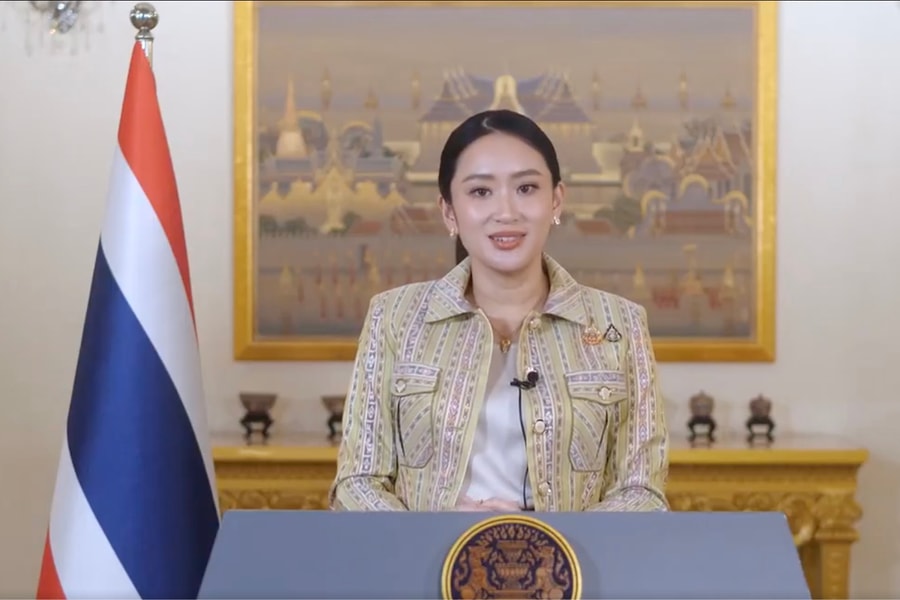 Thủ tướng Thái Lan đối mặt với áp lực trên chính trường