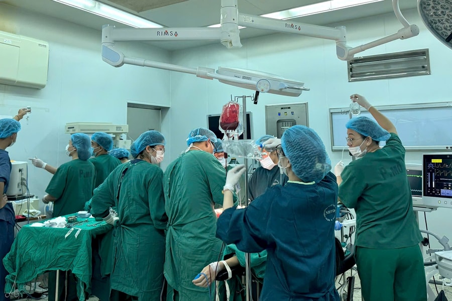 Tự ý uống thuốc phá thai, người phụ nữ phải cắt tử cung để giữ mạng sống