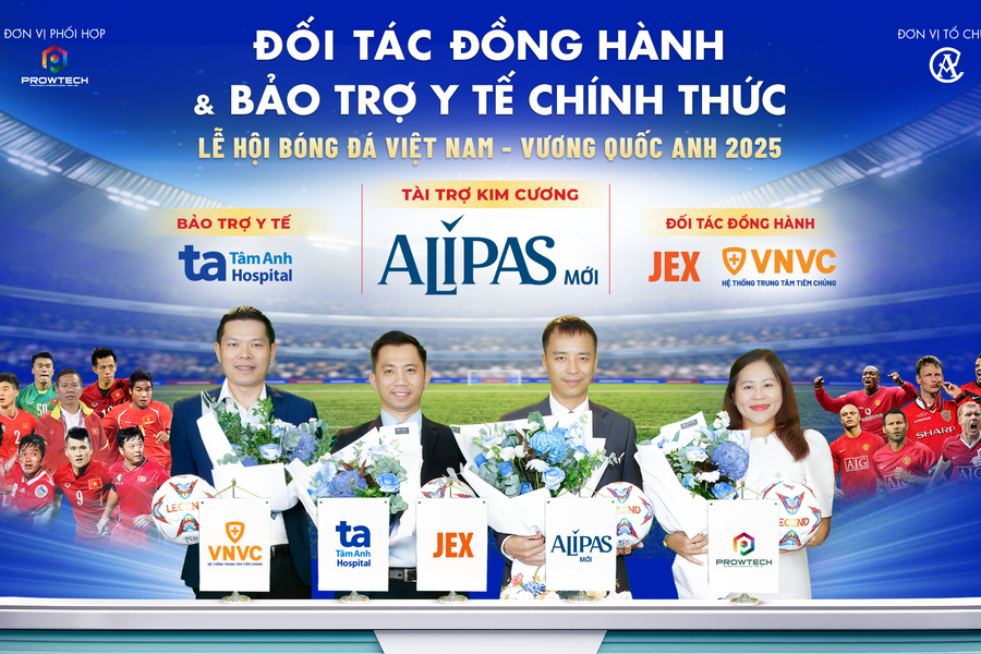 Bản lĩnh phái mạnh Alipas cùng sáu “Quỷ Đỏ” Manchester Reds tỏa sáng tại Việt Nam