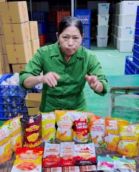 Ăn Cùng Bà Tuyết giải thể chỉ sau một năm thành lập: Giỏ hàng bị khóa, doanh nghiệp mất thị trường, hộ cá thể âm thầm tiếp tục