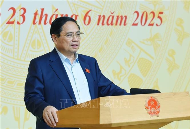 Thủ tướng Phạm Minh Chính: Triệt phá tận gốc tình trạng buôn bán thuốc chữa bệnh giả, thực phẩm giả