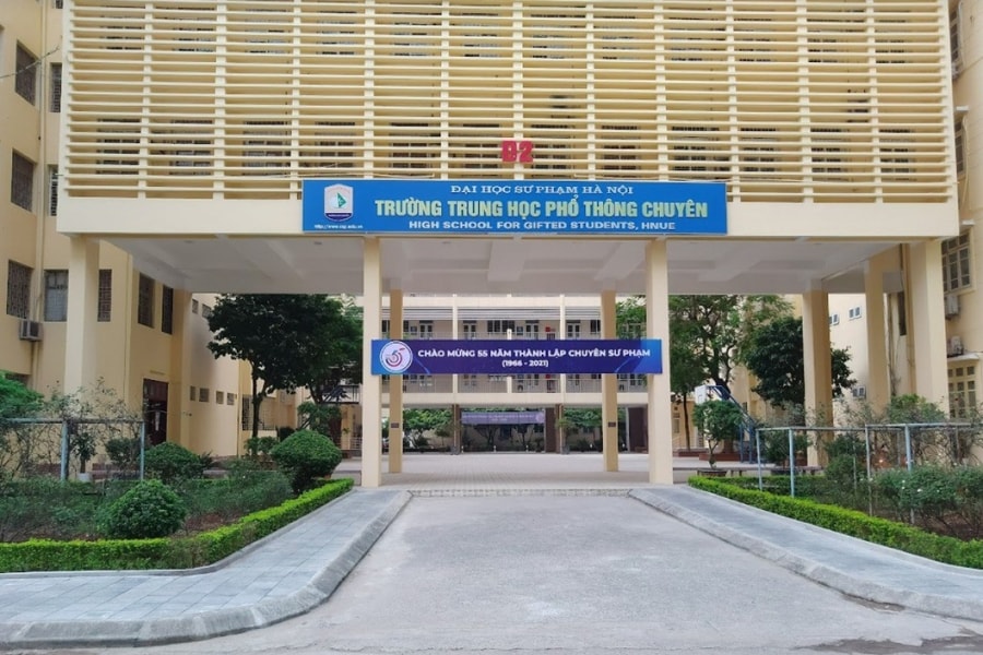 Điểm thi vào lớp 10 năm 2025 trường THPT chuyên ĐH Sư phạm