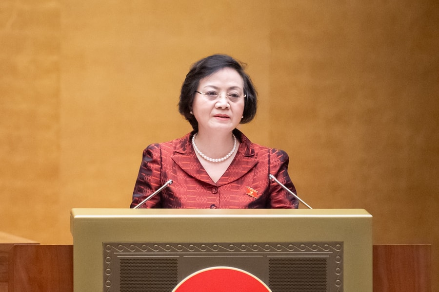 Hoàn thiện cơ chế thu hút và chính sách đối với người tài trong hoạt động công vụ