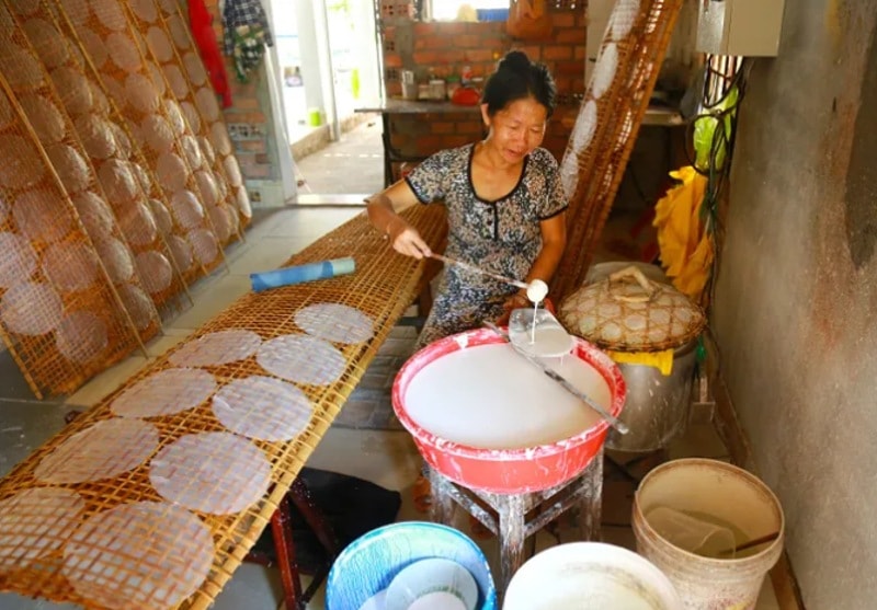 Nghề làm bánh tráng, bánh hỏi ở Bà Rịa - Vũng Tàu là di sản quốc gia