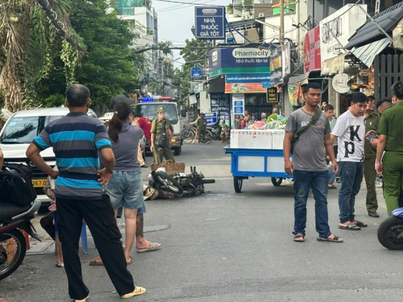 TP HCM: Người đàn ông tử vong khi đi lấy bánh mì lúc rạng sáng