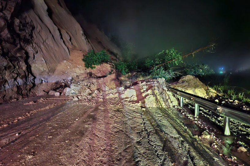 Lai Châu cấm xe khách và xe tải lớn qua nhiều tuyến đường