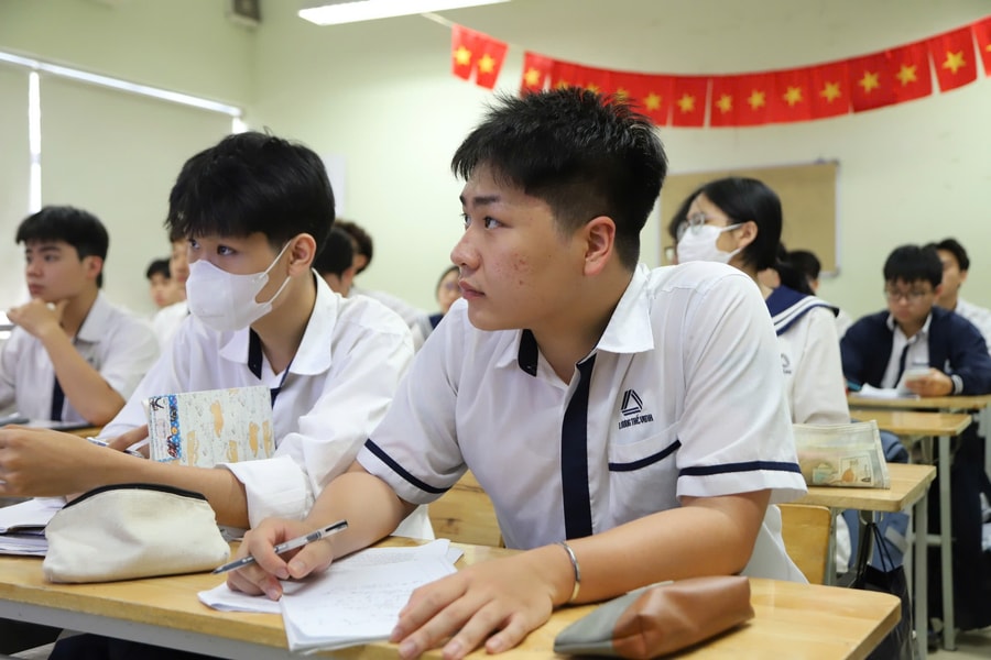 Kỳ thi tốt nghiệp THPT 2025: Cả hệ thống đồng bộ vì tương lai triệu học sinh