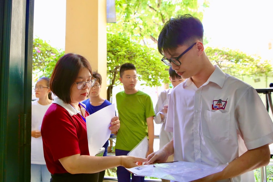 Đáp án đề thi tốt nghiệp THPT 2025 môn Toán, mã đề 103 (tham khảo)