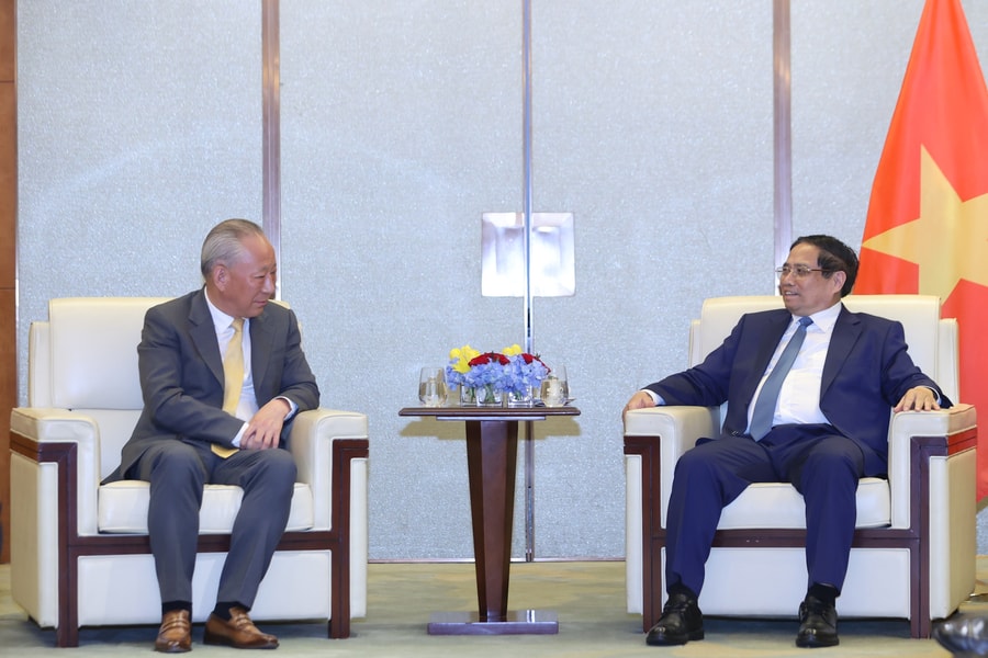 Thủ tướng tiếp lãnh đạo Tập đoàn thi công cầu Tứ Liên, Tập đoàn Máy bay của Trung Quốc