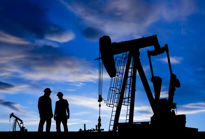 ‏Giá dầu giảm 12% sau lệnh ngừng bắn giữa Israel và Iran, làm dịu nỗi lo ngại của thị trường‏