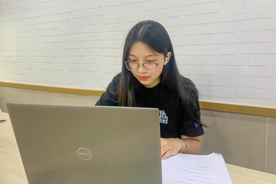 Sinh viên ‘chạy sô’ mùa hè: Người làm thêm, người khởi nghiệp, người tranh thủ ‘chạy deadline’ kỹ năng