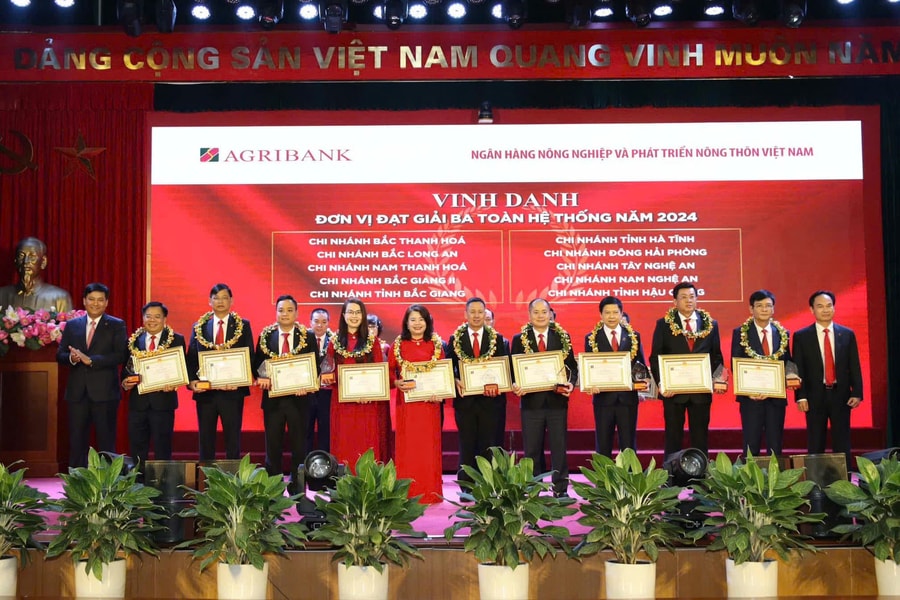 Agribank Chi nhánh Nam Thanh Hóa: Dấu ấn 6 năm "Kiến tạo nền móng - Hướng tới tương lai”