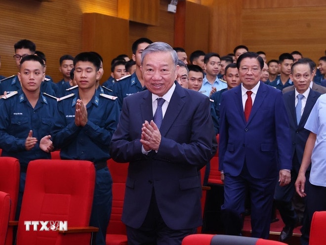 Tổng Bí thư Tô Lâm dự khai mạc triển lãm về Tổng Bí thư Nguyễn Văn Linh