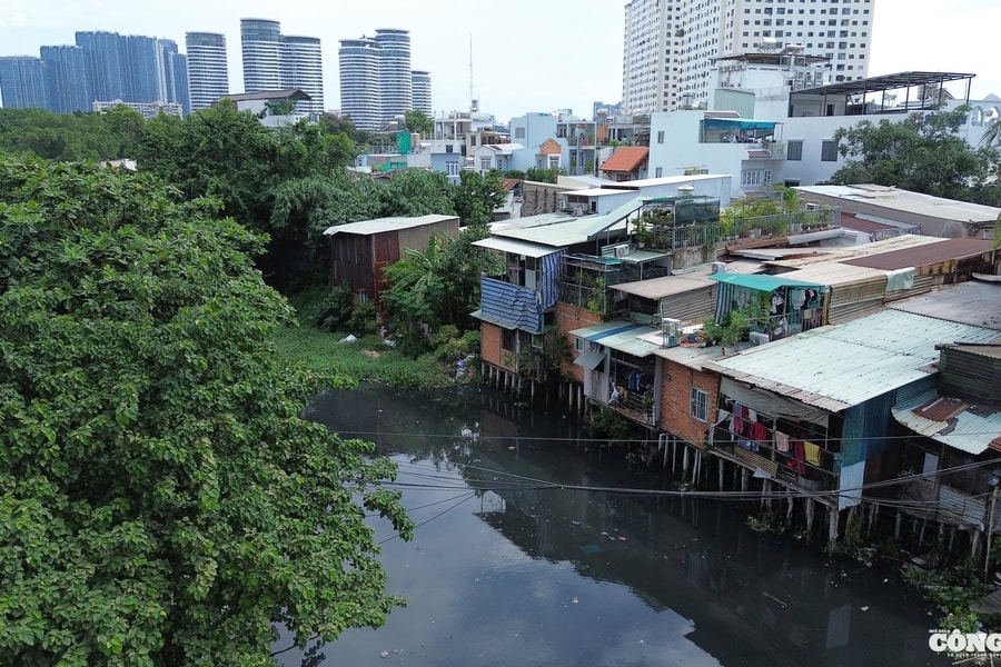 Hiện trạng rạch Văn Thánh sắp được ‘hồi sinh’ ở TP HCM