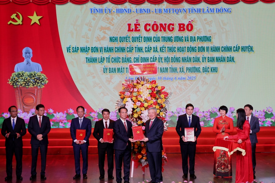 Trung ương Đảng, Bộ Chính trị, Ban Bí thư đặt rất nhiều kỳ vọng vào đội ngũ cán bộ trong bộ máy mới